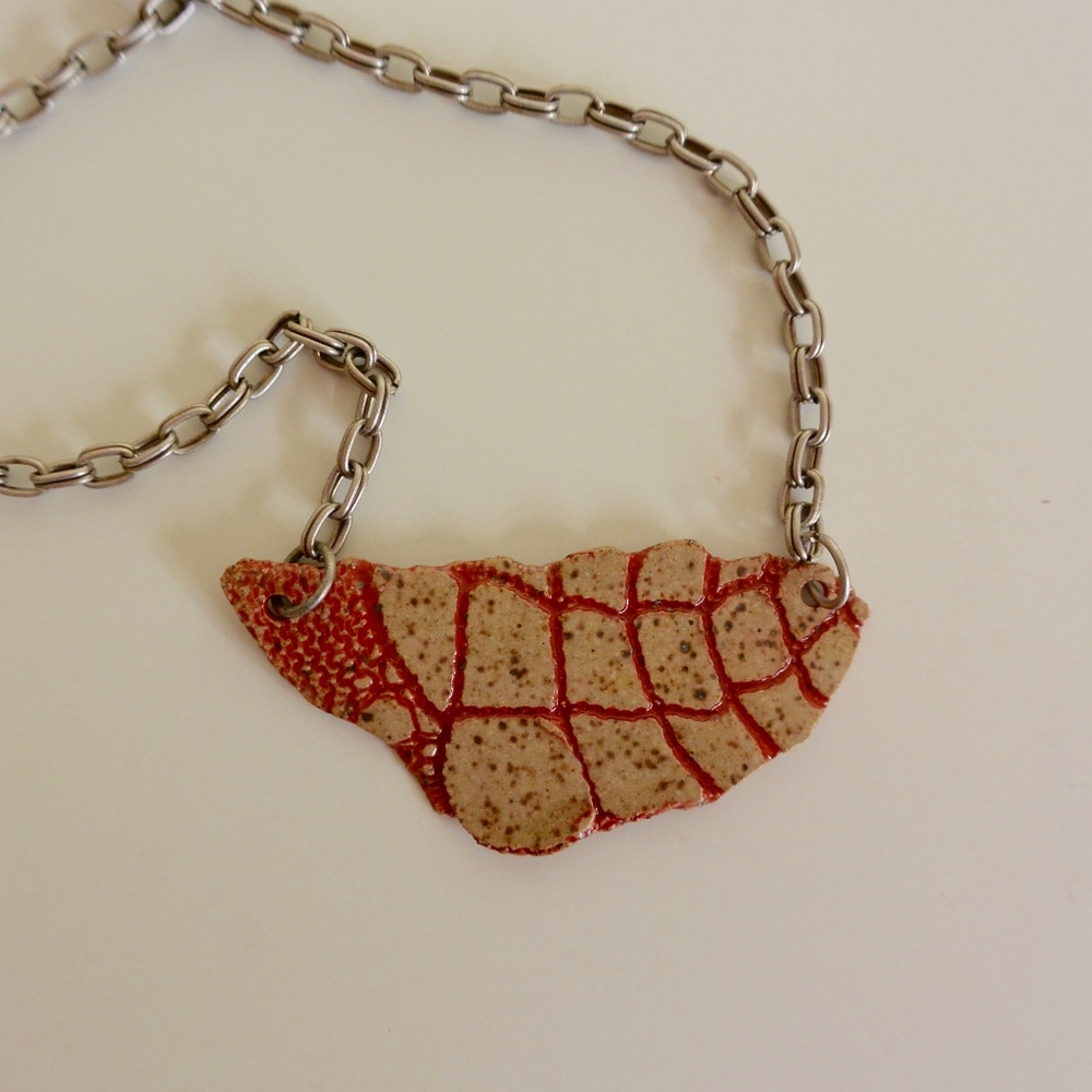 Handmade Speckled Clay w/ Red Details Silver Chain - Picture 4 of 6